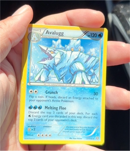 2016 Pokémon XY Steam Siege #37 Avalugg — front