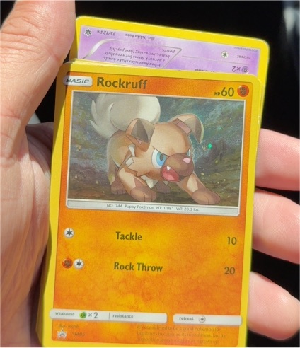 2017 Pokémon SM06 Rockruff — front