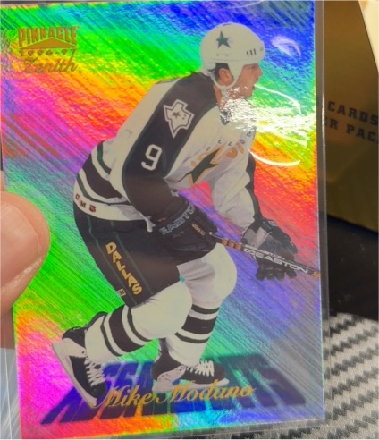 1996-97 Pinnacle Zenith #1 Mike Modano Dallas Stars — front