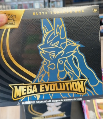 2022 Pokémon Mega Evolution Elite Trainer Box Lucario — front