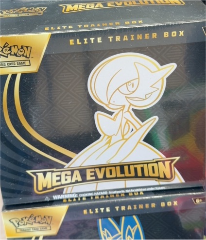 Pokémon Mega Evolution Elite Trainer Box — front