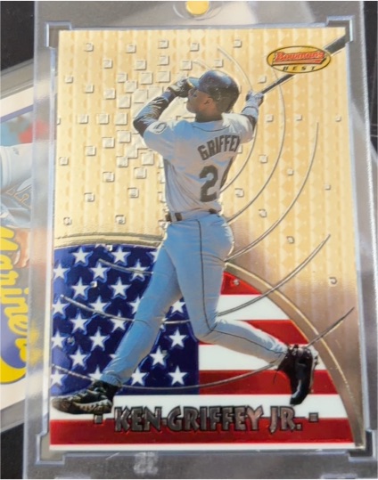 1997 Bowman's Best International #BBI 2 Ken Griffey Jr. — front