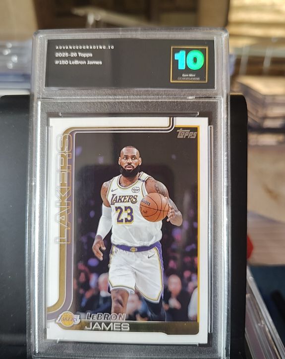 2025-26 Topps #150 LeBron James — front