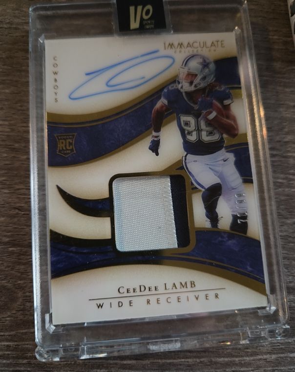 2020 Panini Immaculate #114 CeeDee Lamb Rookie Patch Auto — front