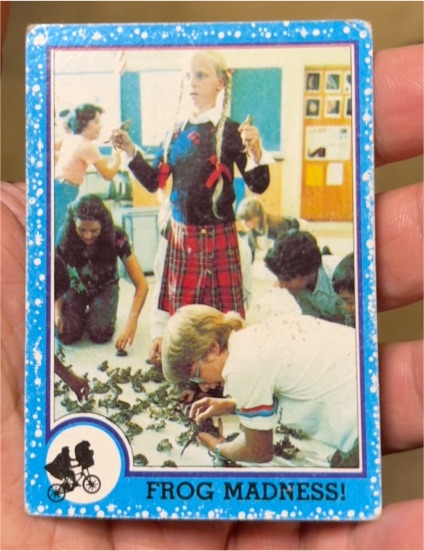 1982 Topps E.T. The Extra-Terrestrial #31 Frog Madness! — front