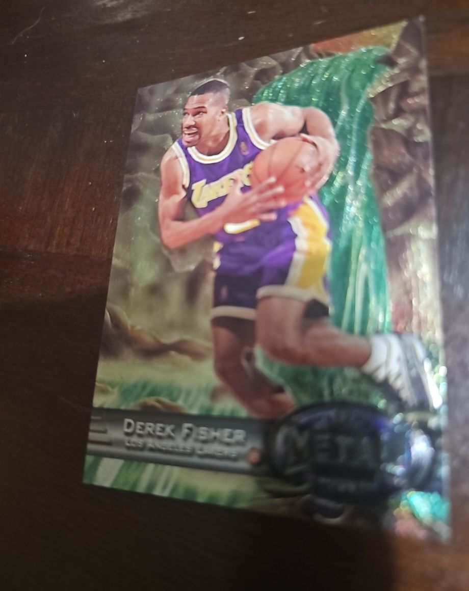 1997-98 Metal Universe #3 Derek Fisher — front
