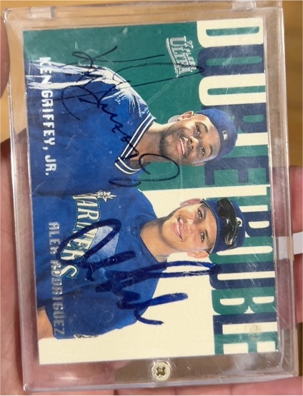 1997 Fleer Ultra #9 Double Trouble Ken Griffey Jr./Alex Rodriguez — front
