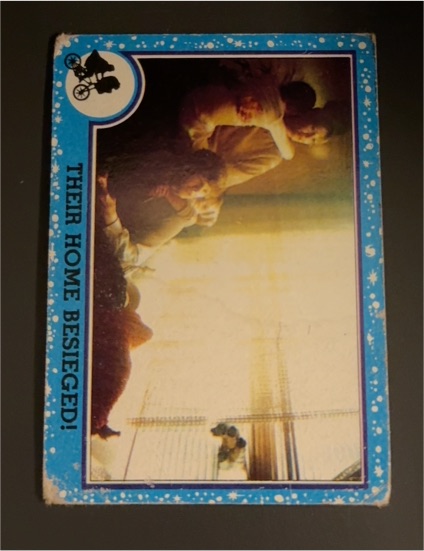 1982 Topps E.T. The Extra-Terrestrial #51 Their Home Besieged! — front