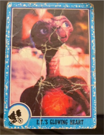 1982 Topps E.T. The Extra-Terrestrial #68 E.T.'s Glowing Heart — front