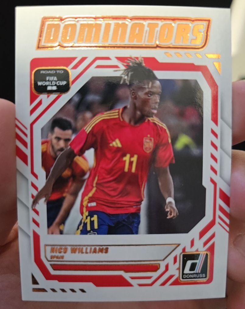 2025-26 Donruss Road to FIFA World Cup Dominators #7 Nico Williams, Spain — front