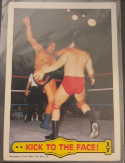 1985 Topps WWF #45 Andre the Giant Kick to the Face! — front