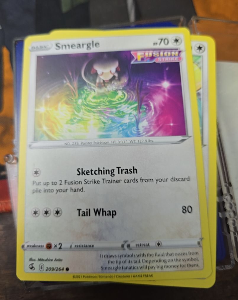 2021 Pokémon Fusion Strike #209 Smeargle — front