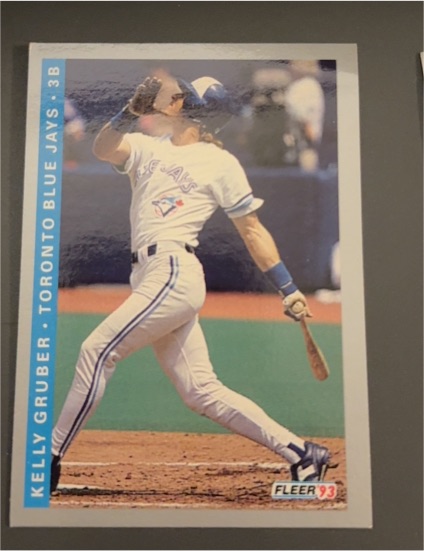 1993 Fleer #334 Kelly Gruber — front