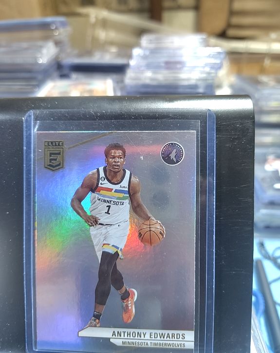 2021-22 Panini Donruss Elite #1 Anthony Edwards — front