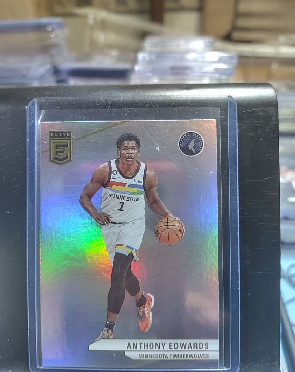2021-22 Donruss Elite #1 Anthony Edwards — front