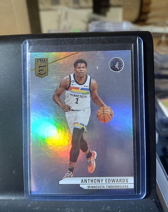 2021-22 Panini Donruss Elite #1 Anthony Edwards — front