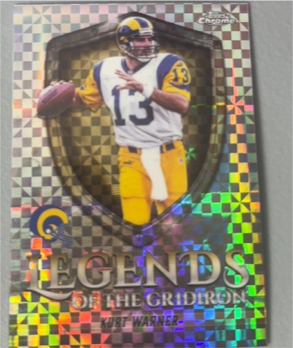 2025 Topps Chrome #LOG-1 Kurt Warner Legends of the Gridiron X-Fractor — front