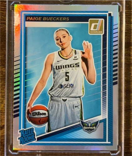 2025 Panini Donruss #86 Paige Bueckers — front