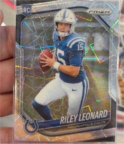 2025 Panini Prizm #342 Riley Leonard — front