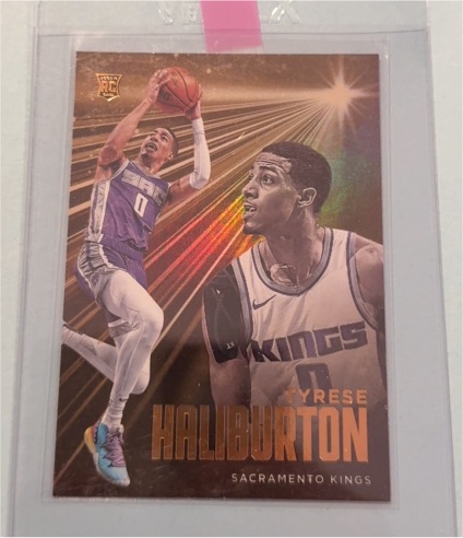 2020-21 Panini Chronicles Essentials #204 Tyrese Halliburton — front