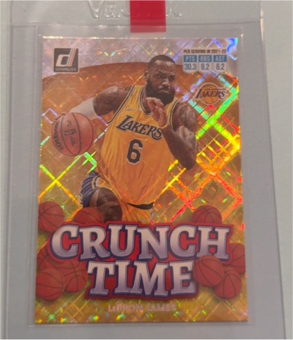 2022-23 Panini Donruss #10 LeBron James Crunch Time — front