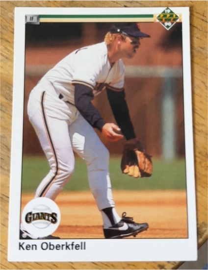 1990 Upper Deck #360 Ken Oberkfell — front