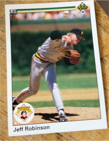1990 Upper Deck #403 Jeff Robinson — front