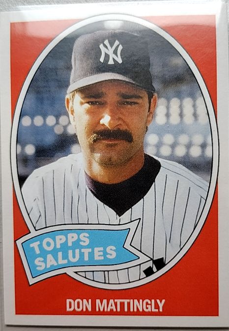1989 Topps #700 Don Mattingly — front