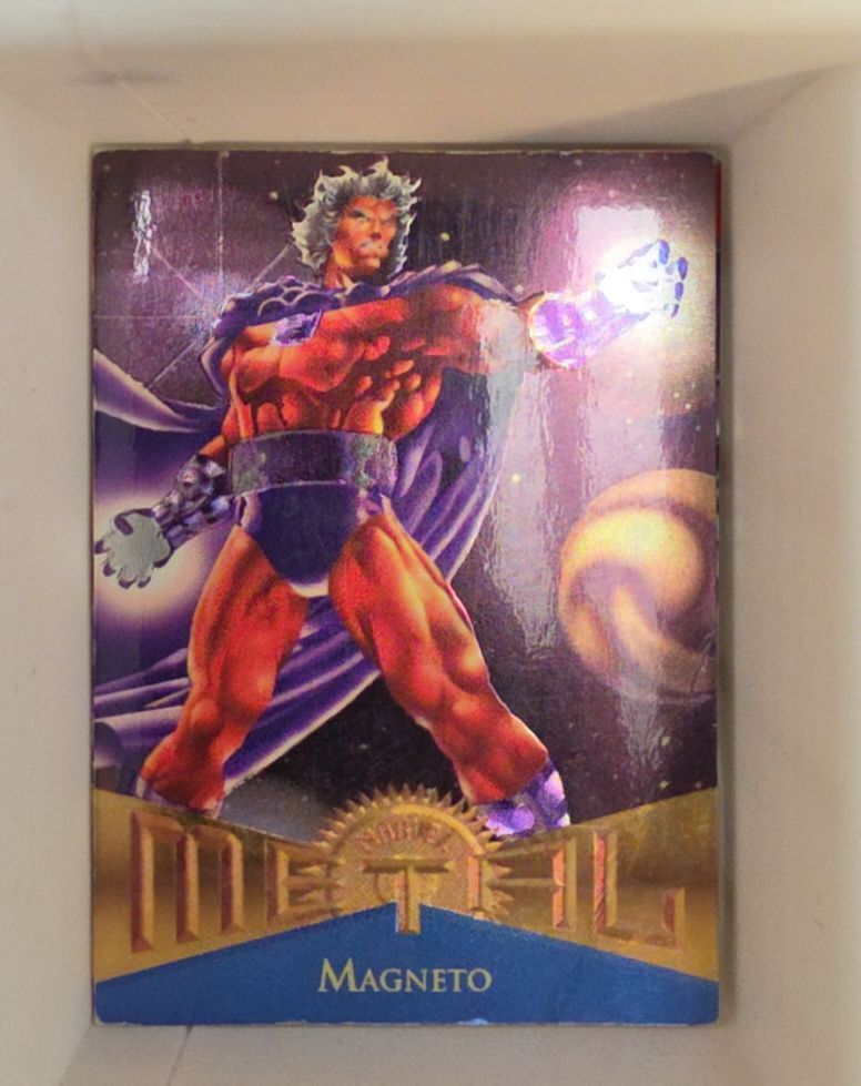 1995 Fleer Marvel Metal #104 Magneto — front