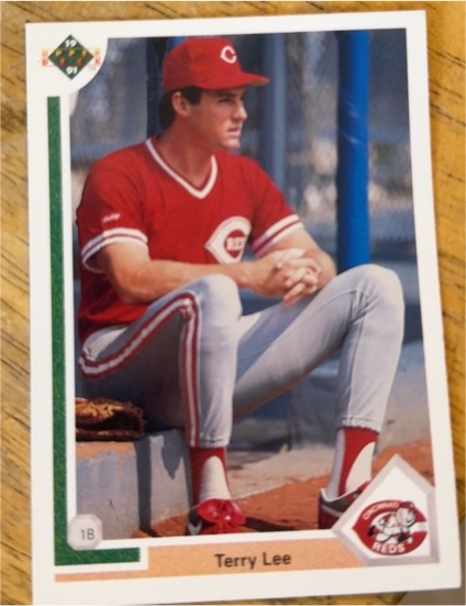 1991 Upper Deck #37 Terry Lee Cincinnati Reds — front