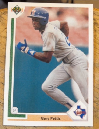 1991 Upper Deck #229 Gary Pettis — front