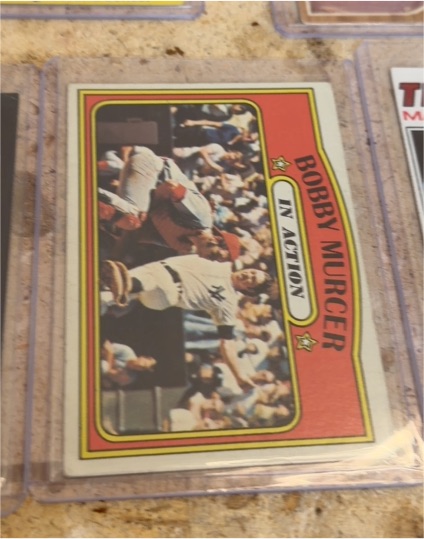 1972 Topps #700 Bobby Murcer In Action — front
