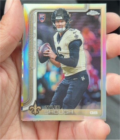 2025 Topps Chrome #398 Tyler Shough — front