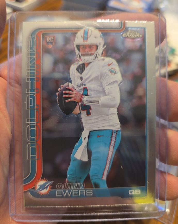 2025 Topps Chrome #316 Quinn Ewers — front