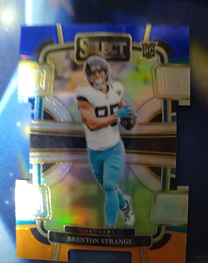 2023 Panini Select Concourse #45 Brenton Strange — front