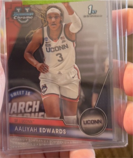 2023 Bowman Chrome University #19 Aaliyah Edwards — front