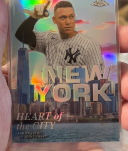 2022 Topps Chrome #HOC-13 Aaron Judge Heart of the City — front