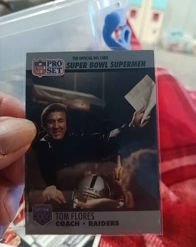 1990 Pro Set #25 Tom Flores — front