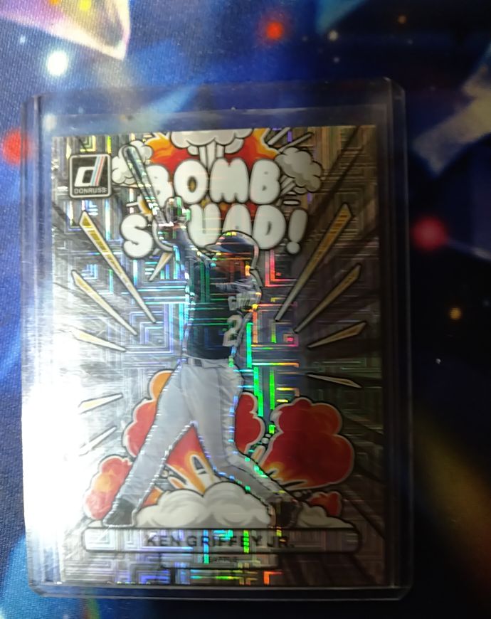 2023 Donruss Bomb Squad #BS2 Ken Griffey Jr. — front