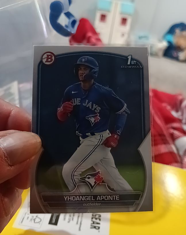 2023 Bowman Chrome #BCP-110 Yhoangel Aponte — front