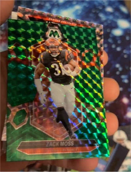 2024 Panini Mosaic #44 Zack Moss Green Mosaic Prizm — front