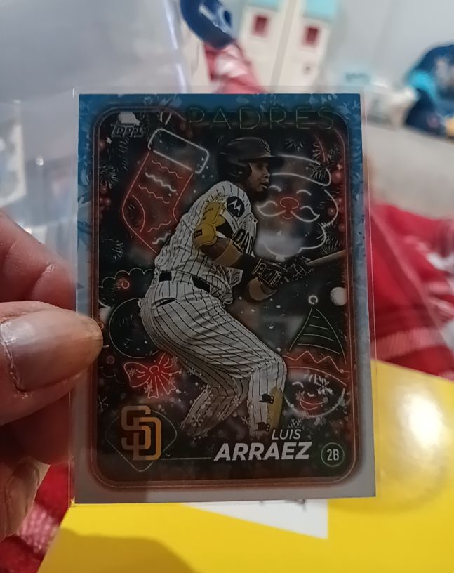 2024 Topps Holiday #H168 Luis Arraez — front
