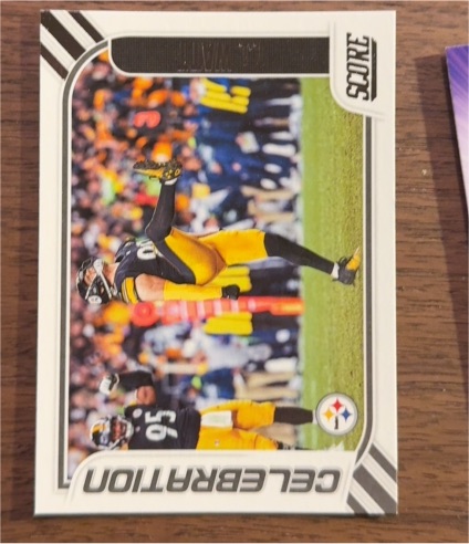 2023 Panini Score Celebration #15 T.J. Watt — front