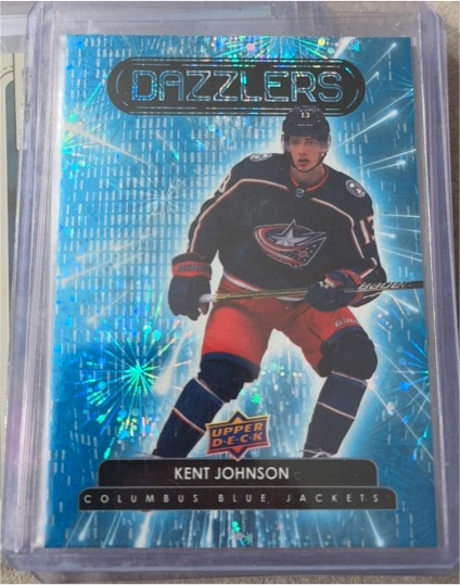 2022-23 Upper Deck #DZ-40 Kent Johnson Columbus Blue Jackets Dazzlers Blue — front