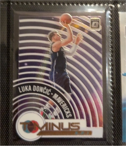 2020-21 Panini Donruss Optic #10 Luka Dončić T-Minus — front