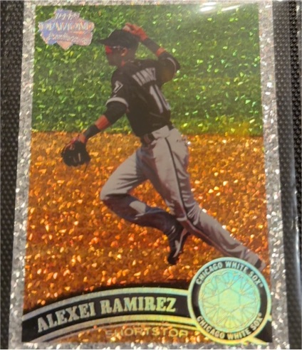 2011 Topps Diamond Anniversary #261 Alexei Ramirez — front