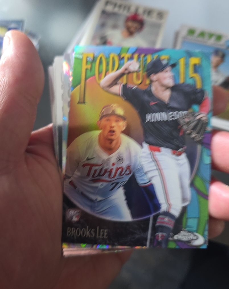 2025 Topps Chrome Fortune 15 #F15-14 Brooks Lee — front