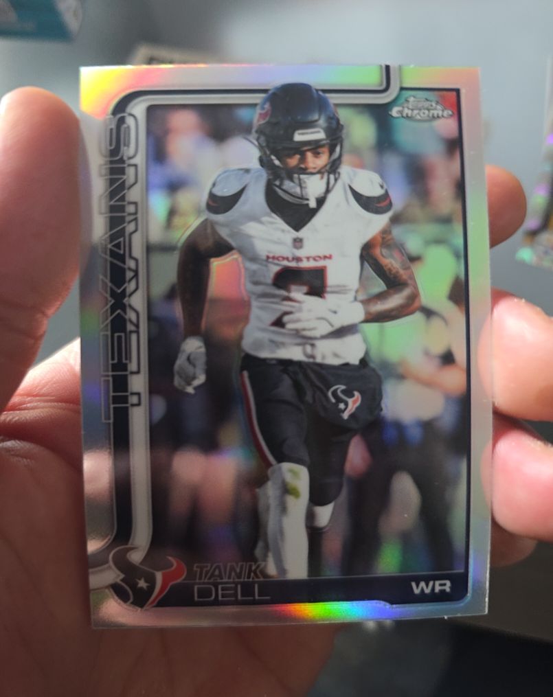 2025 Topps Chrome #123 Tank Dell — front