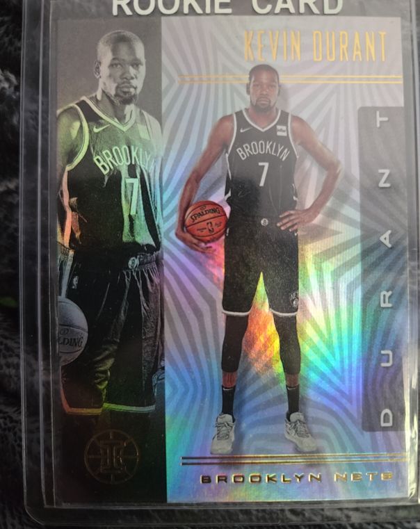 2019-20 Panini Illusions #102 Kevin Durant — front