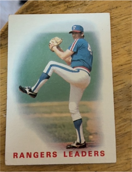 1986 Topps #666 Rangers Leaders Charlie Hough — front